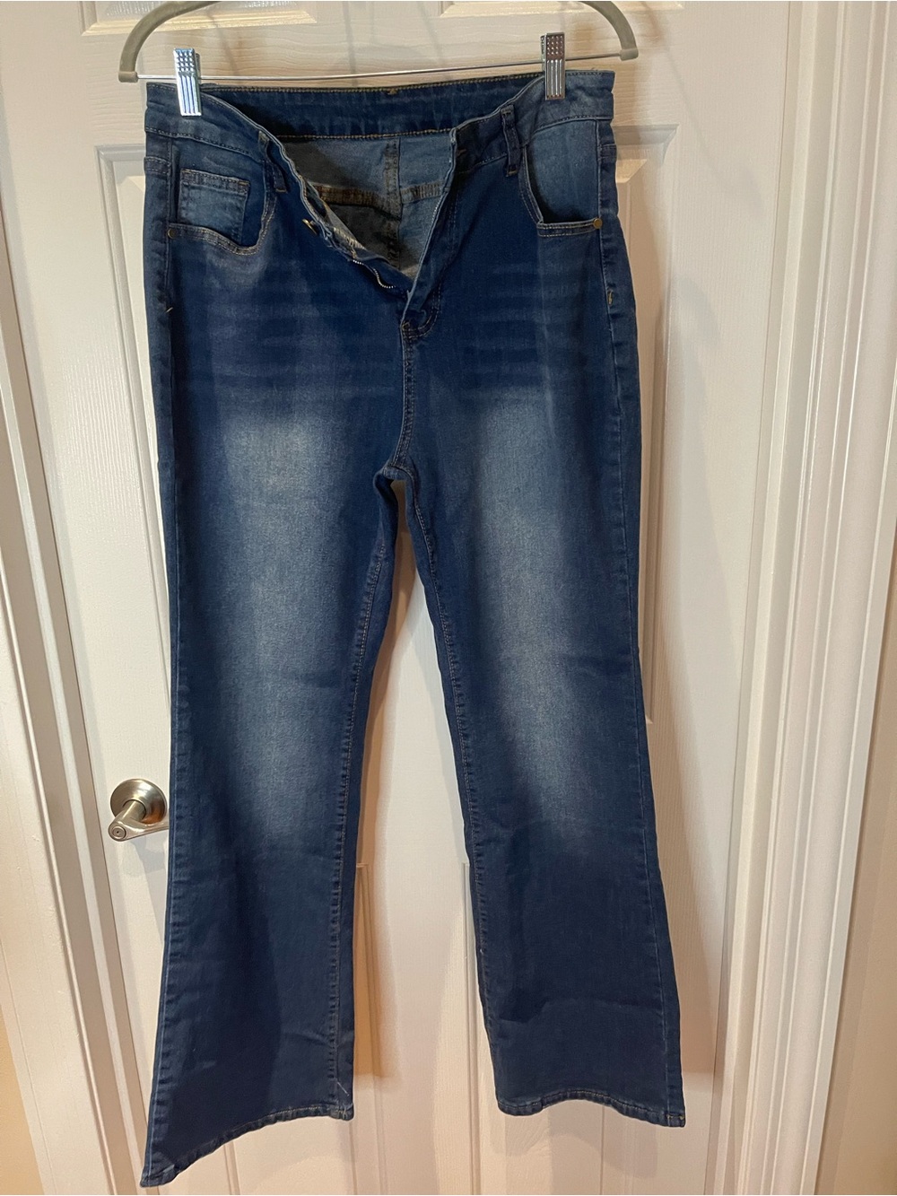 High-Rise Bootcut Women’s Jeans in Dark Blue, Size Large/12 - Picture 4 of 10
